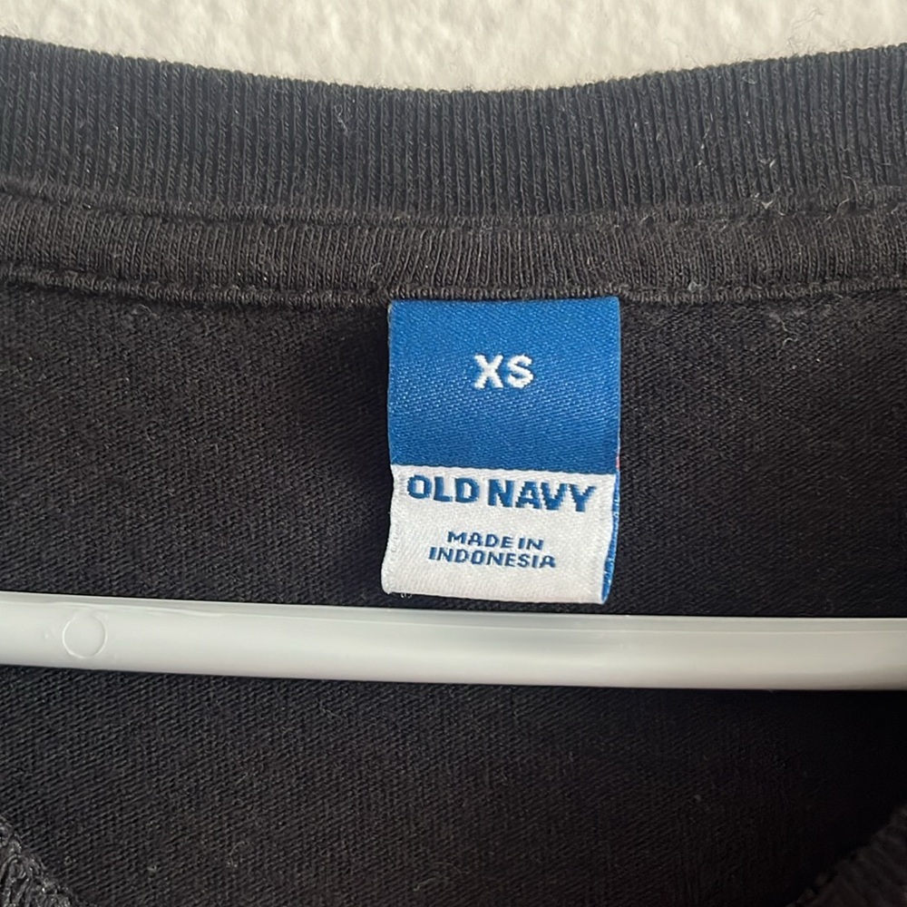 Old Navy Top - Picture 3 of 3